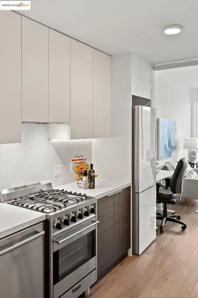 1433 Bush Street San Francisco CA 94109