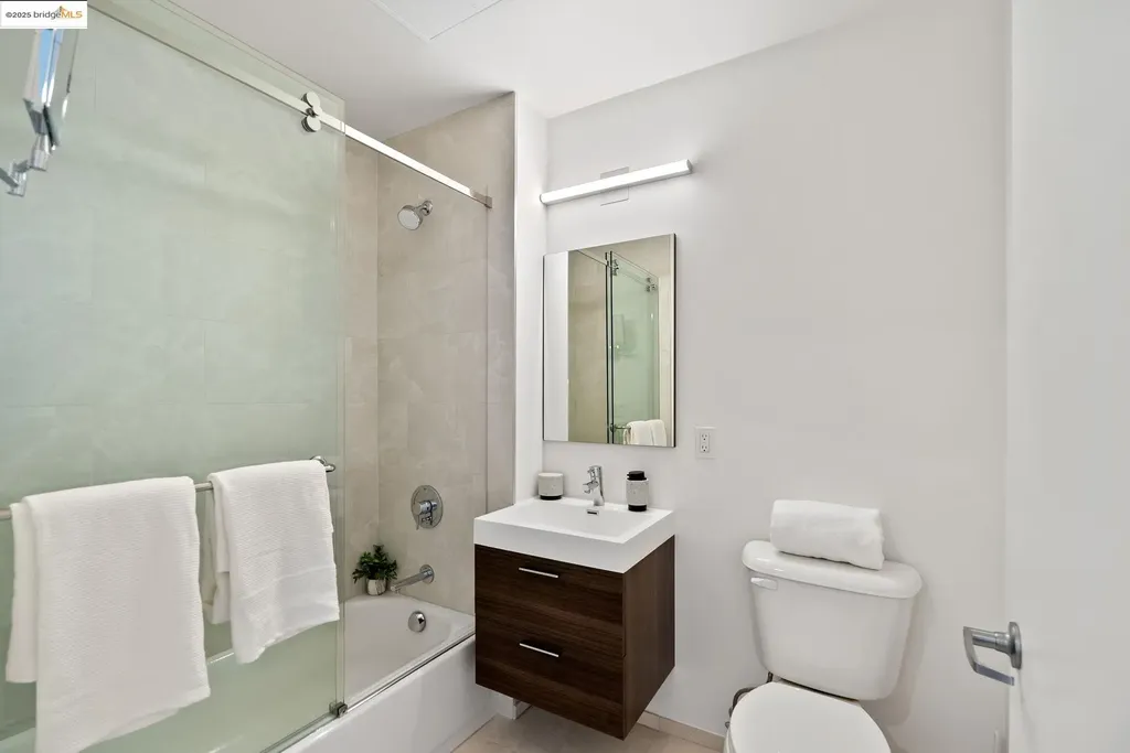 1433 Bush Street San Francisco CA 94109