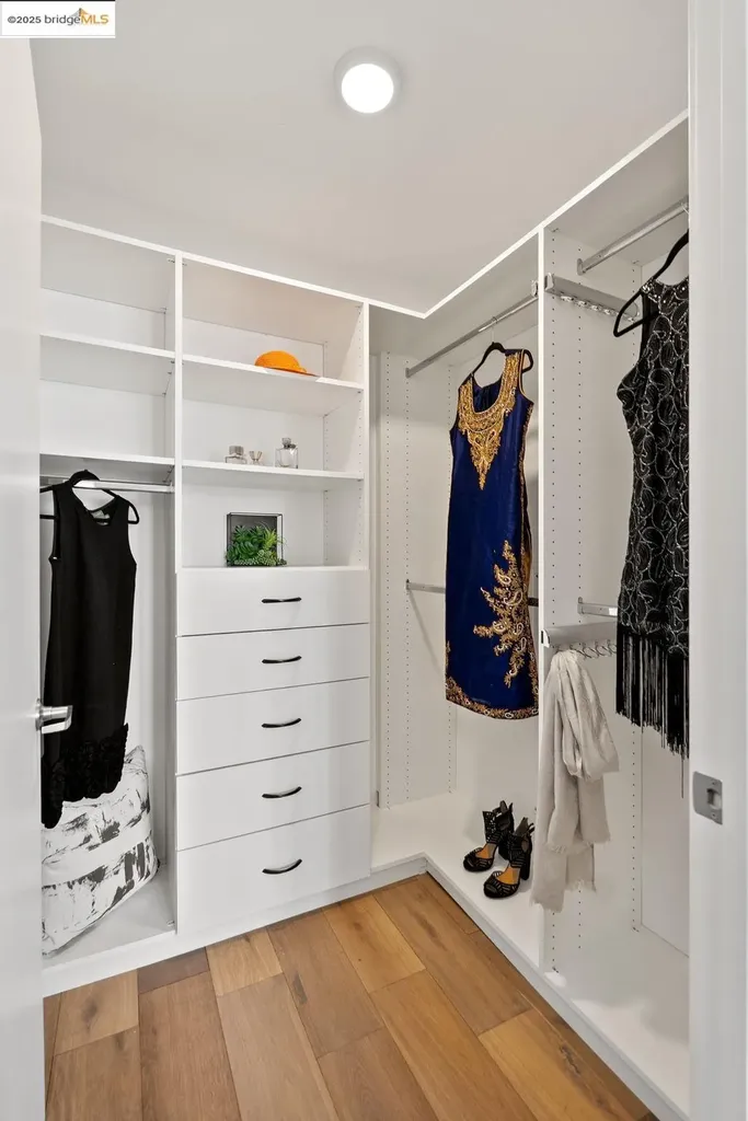 1433 Bush Street San Francisco CA 94109