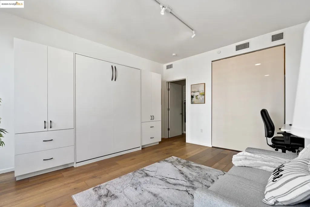 1433 Bush Street San Francisco CA 94109