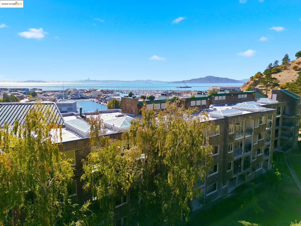 1300 Quarry Court Richmond CA 94801