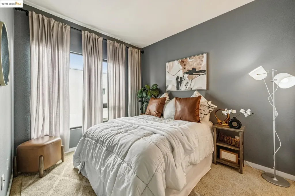 1211 Wood Street Oakland CA 94607