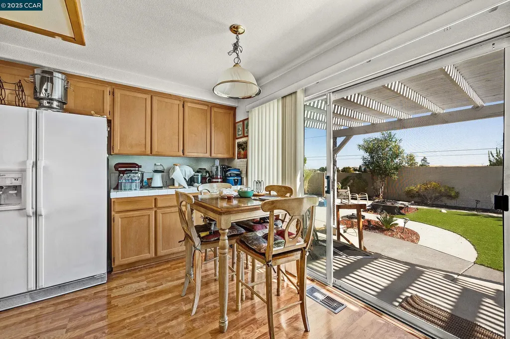 4653 Arabian Way Antioch CA 94531