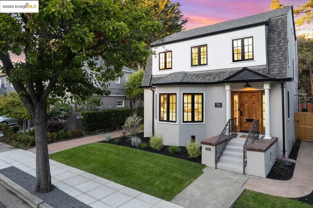 786 Trestle Glen Road Oakland CA 94610