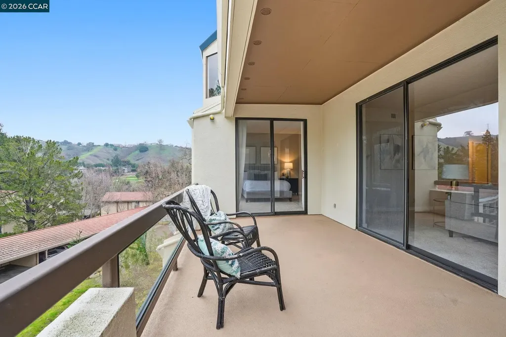 1221 Avenida Sevilla Walnut Creek CA 94595