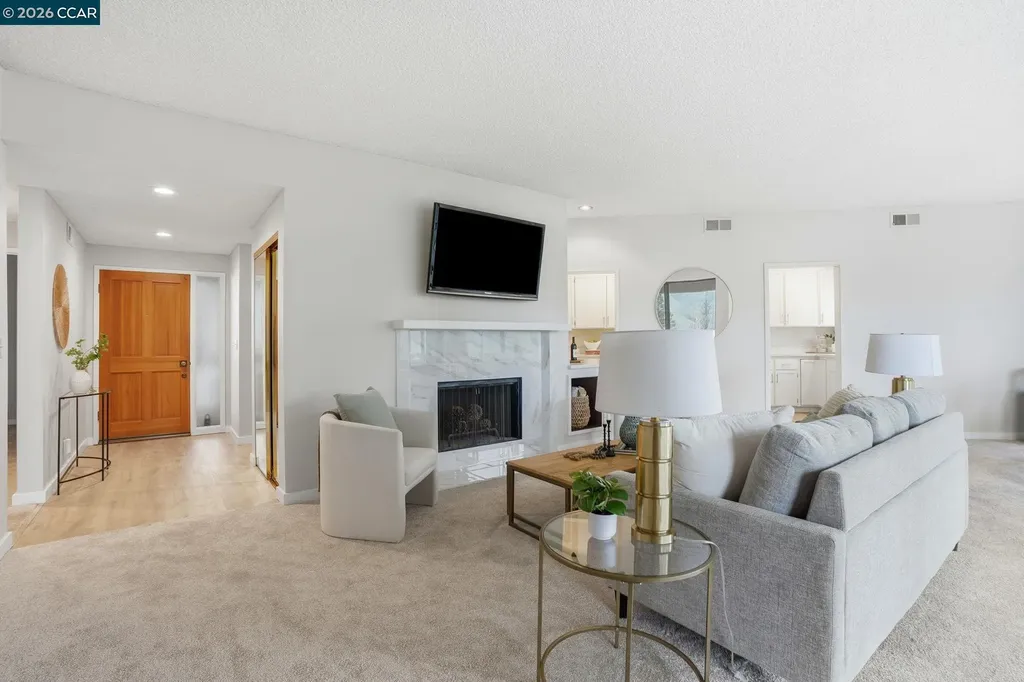 1221 Avenida Sevilla Walnut Creek CA 94595
