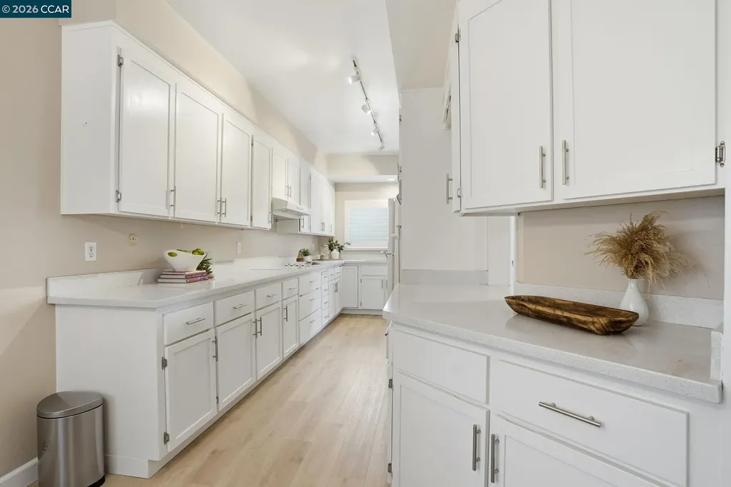 1221 Avenida Sevilla Walnut Creek CA 94595