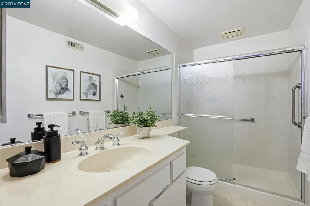 1221 Avenida Sevilla Walnut Creek CA 94595