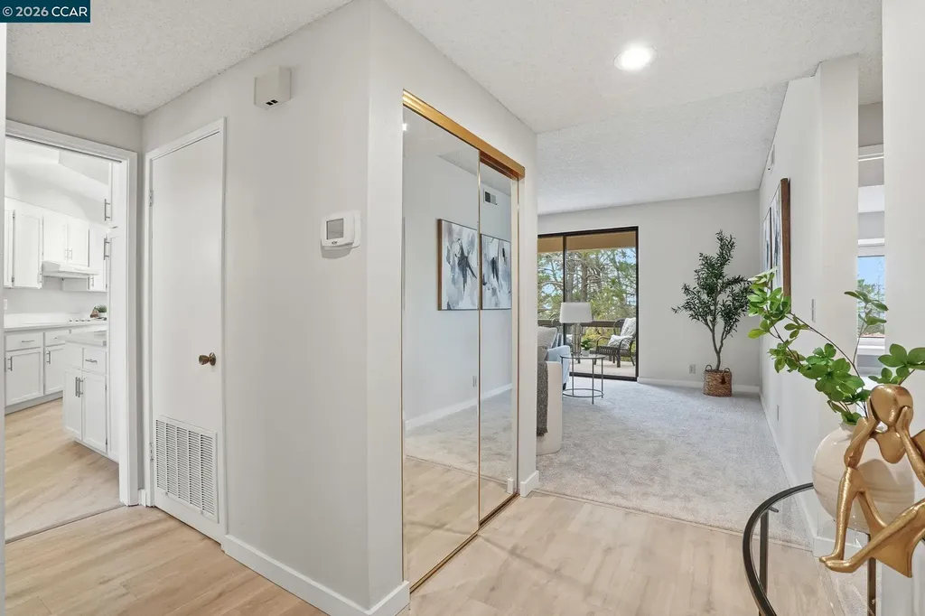 1221 Avenida Sevilla Walnut Creek CA 94595