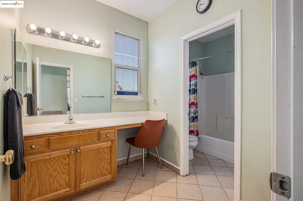 1126 Oakpoint Drive Bay Point CA 94565