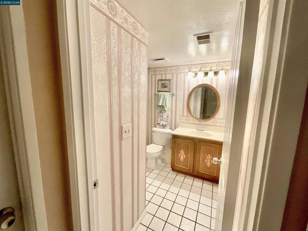 403 Gerald Court Benicia CA 94510