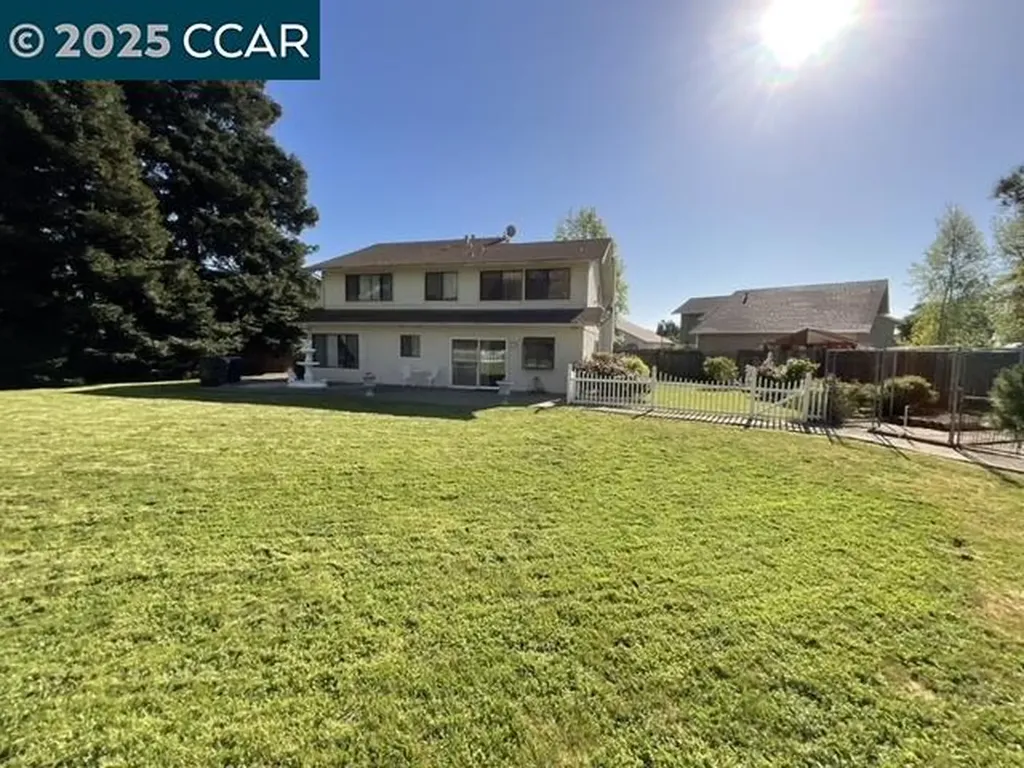 403 Gerald Court Benicia CA 94510