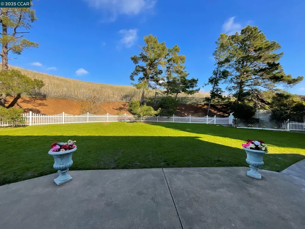 403 Gerald Court Benicia CA 94510