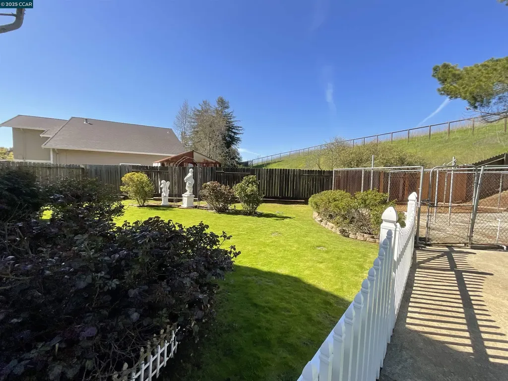 403 Gerald Court Benicia CA 94510