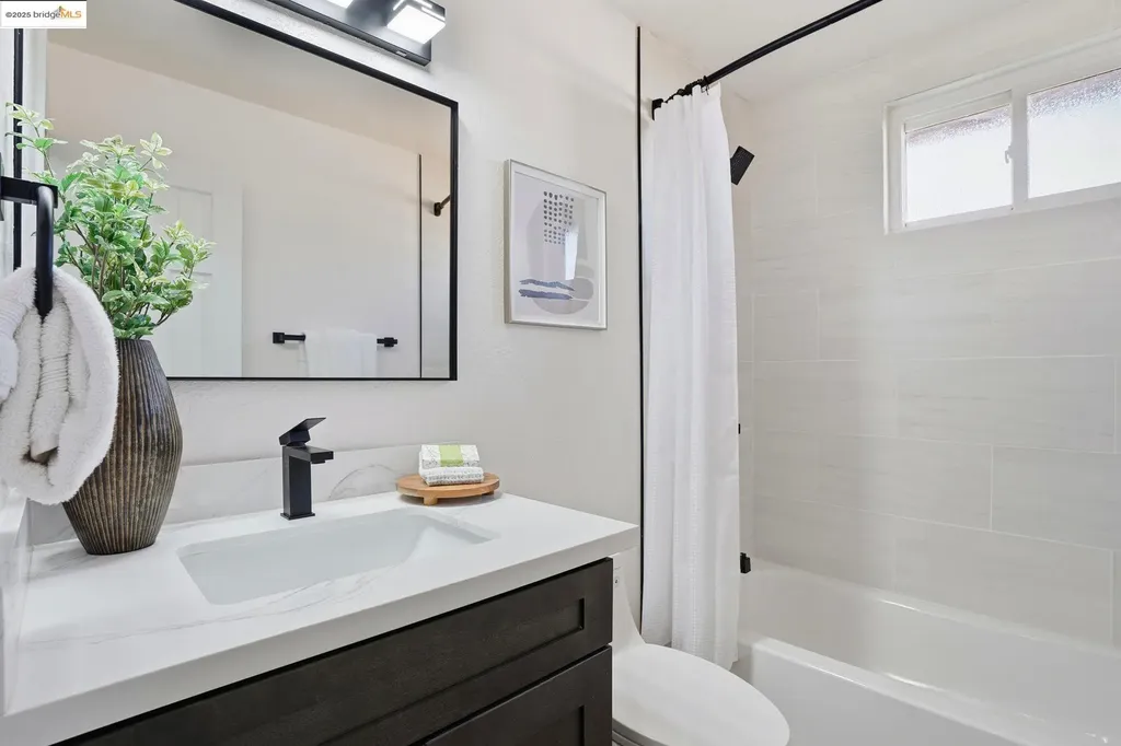 168 High Street Martinez CA 94553