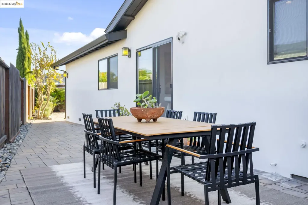 6256 Rockrose Drive Newark CA 94560