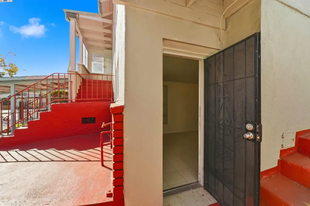 3123 Beaumont Oakland CA 94602