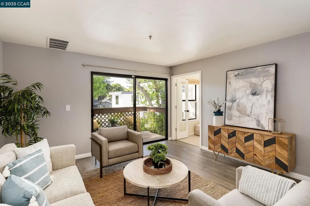1722 Villa Way Walnut Creek CA 94595