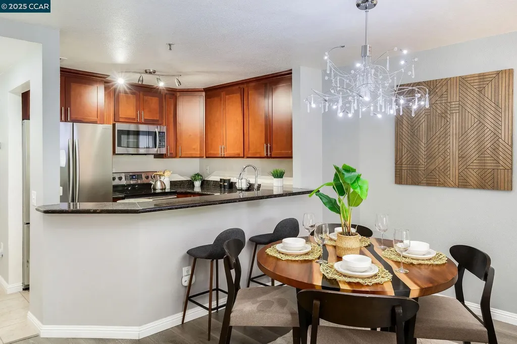 1722 Villa Way Walnut Creek CA 94595