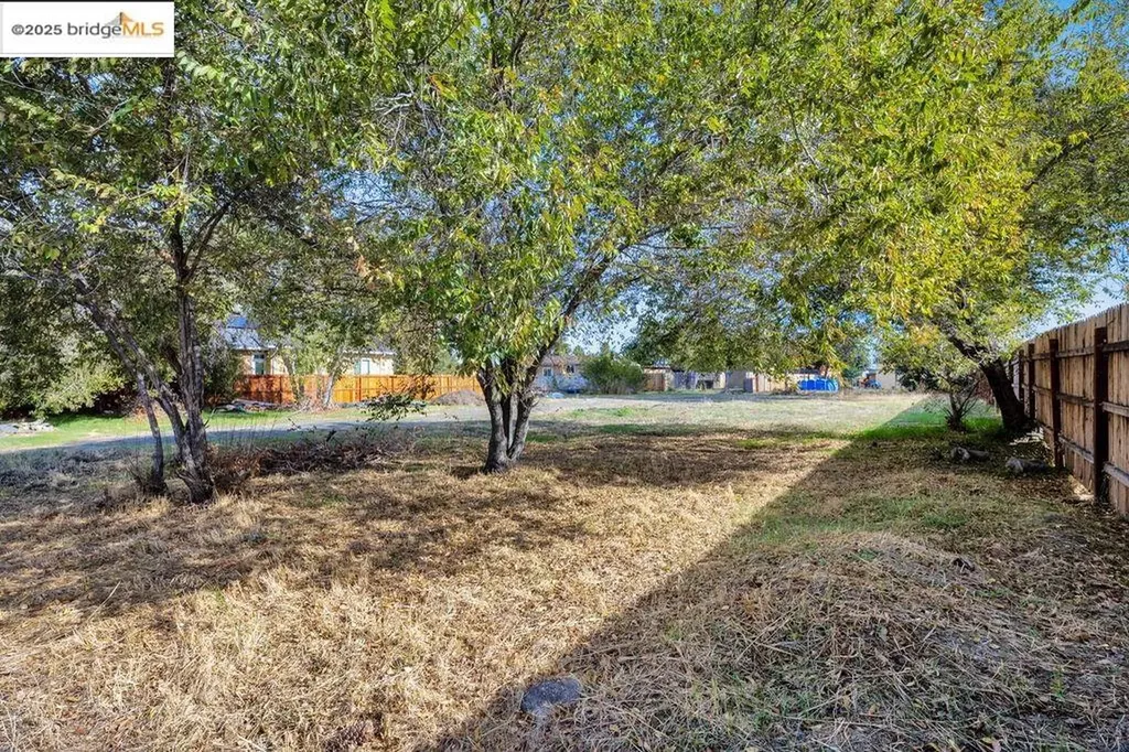 64 Bella Monte Avenue Bay Point CA 94565