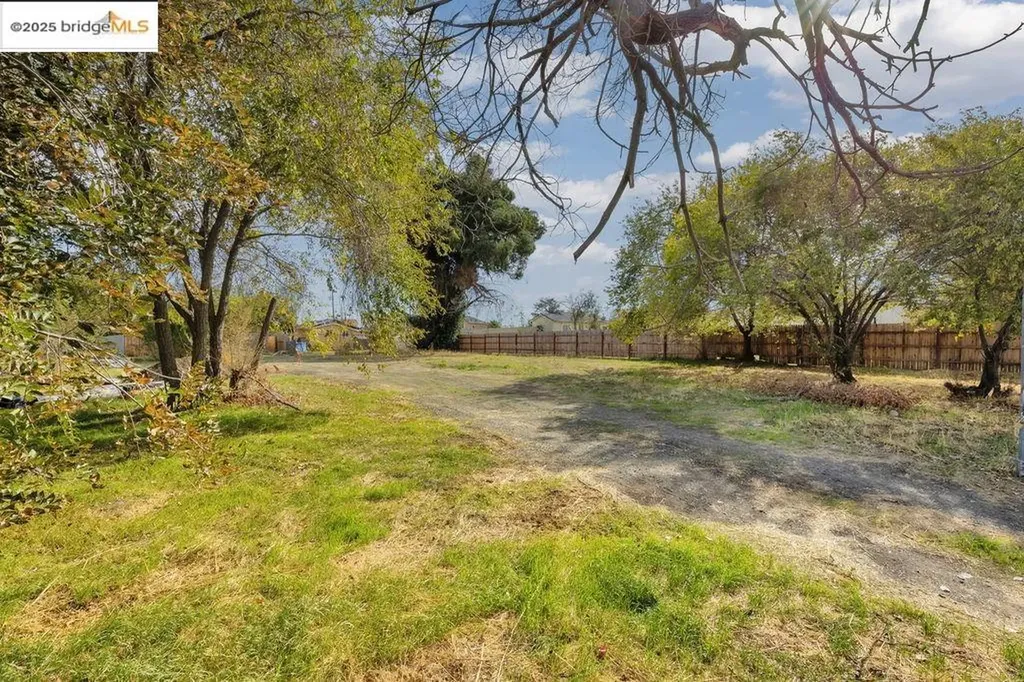64 Bella Monte Avenue Bay Point CA 94565