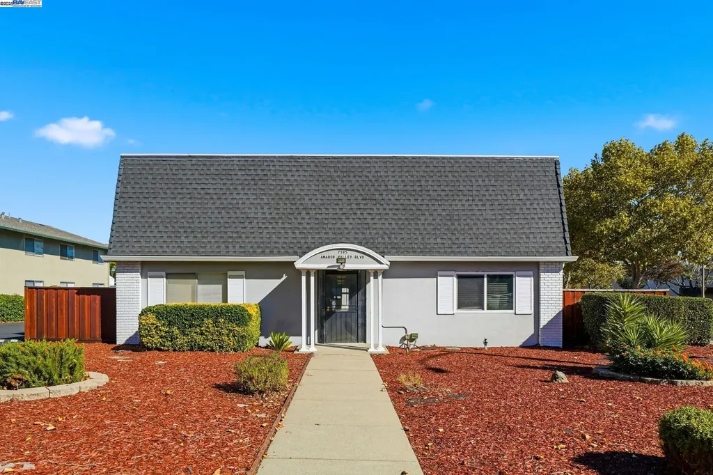7595 Amador Valley Boulevard Dublin CA 94568