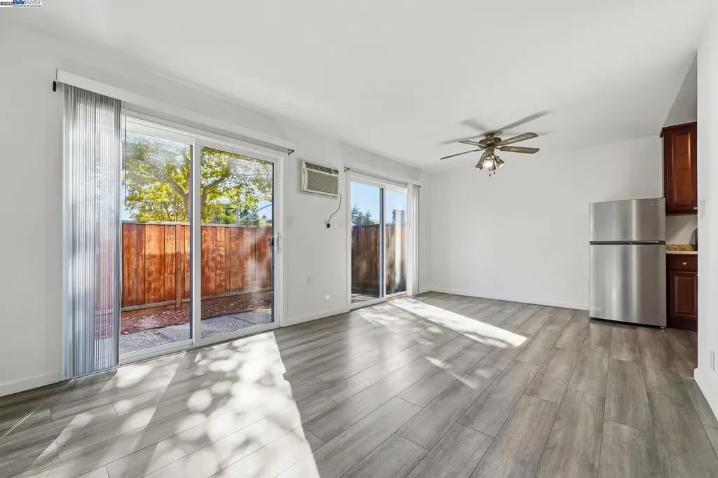 7595 Amador Valley Boulevard Dublin CA 94568