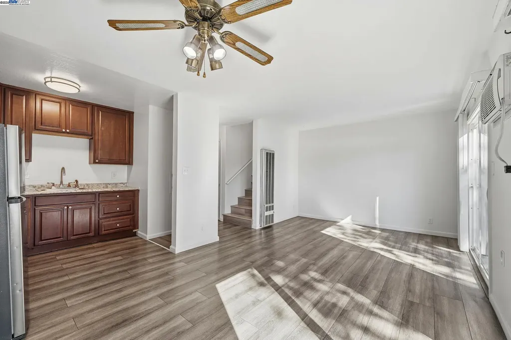 7595 Amador Valley Boulevard Dublin CA 94568