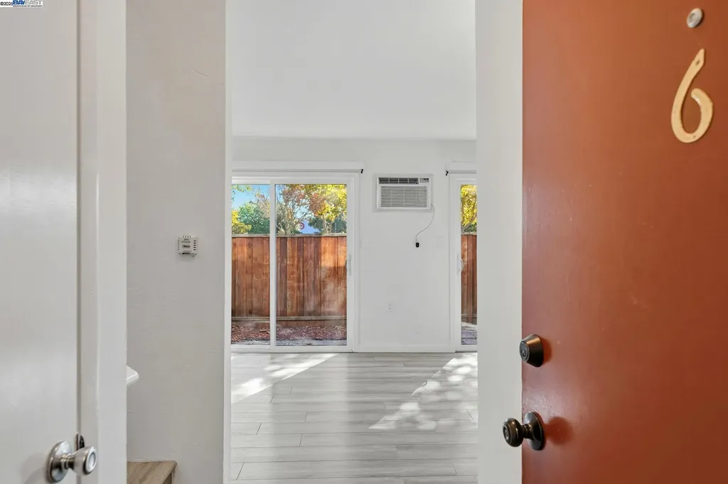 7595 Amador Valley Boulevard Dublin CA 94568