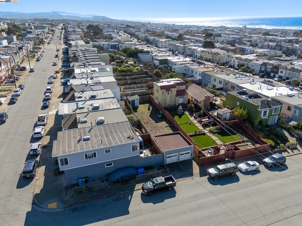 3327 Quintara Street San Francisco CA 94116