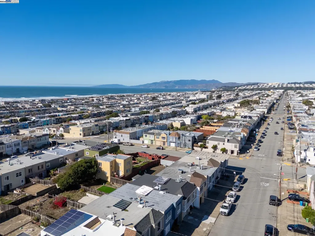 3327 Quintara Street San Francisco CA 94116