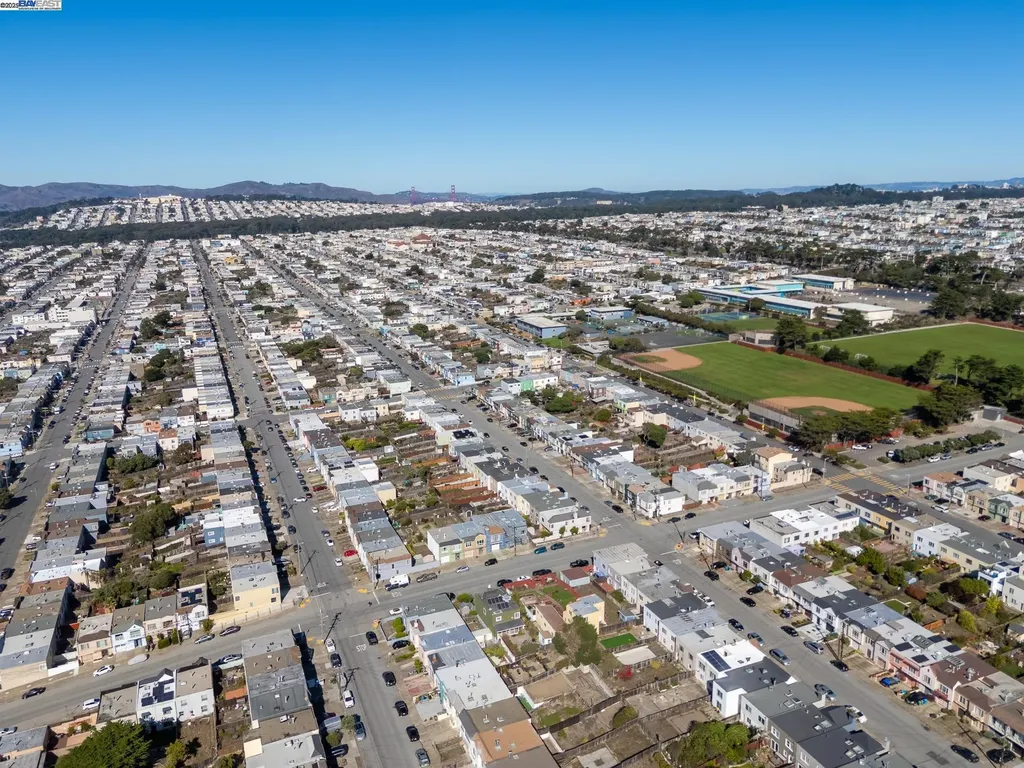 3327 Quintara Street San Francisco CA 94116