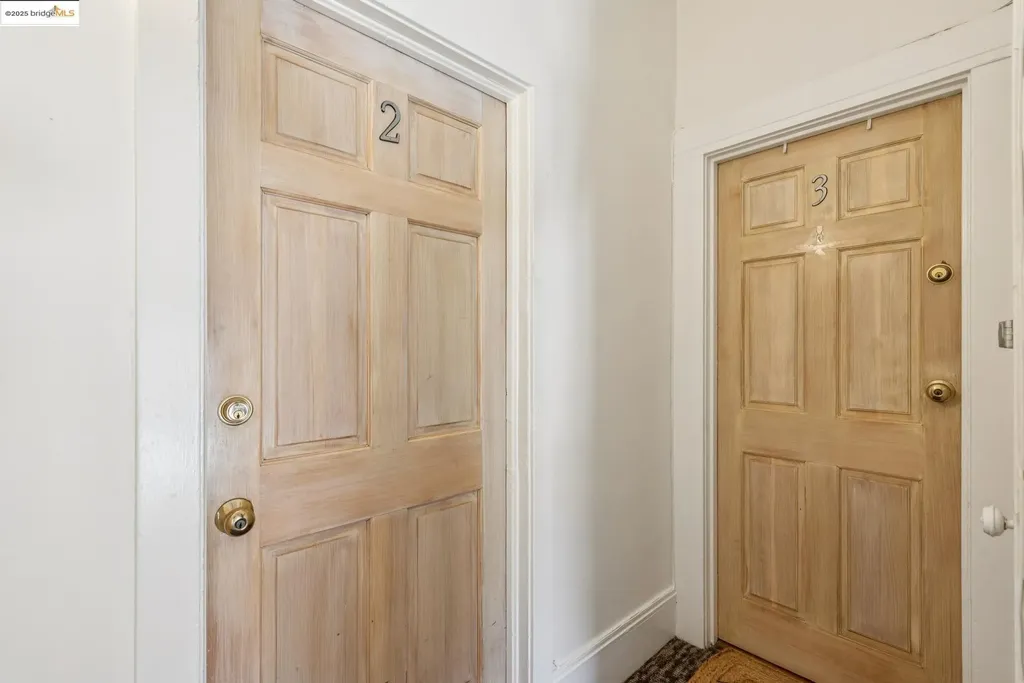 558 58th Street Oakland CA 94609