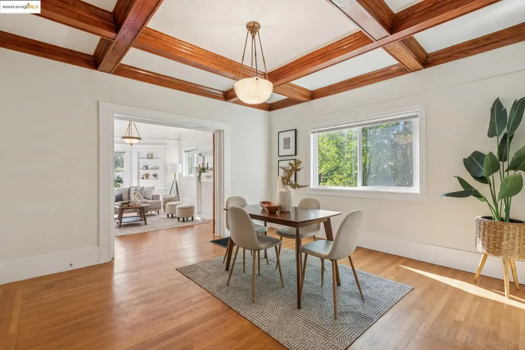 558 58th Street Oakland CA 94609