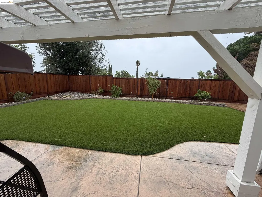 2208 Hamlin Drive Antioch CA 94509