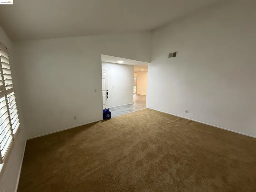 2208 Hamlin Drive Antioch CA 94509