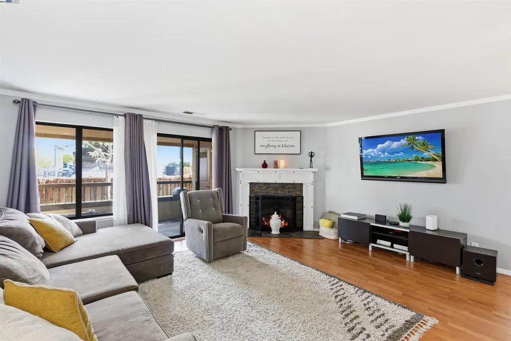 26953 Hayward Boulevard Hayward CA 94542