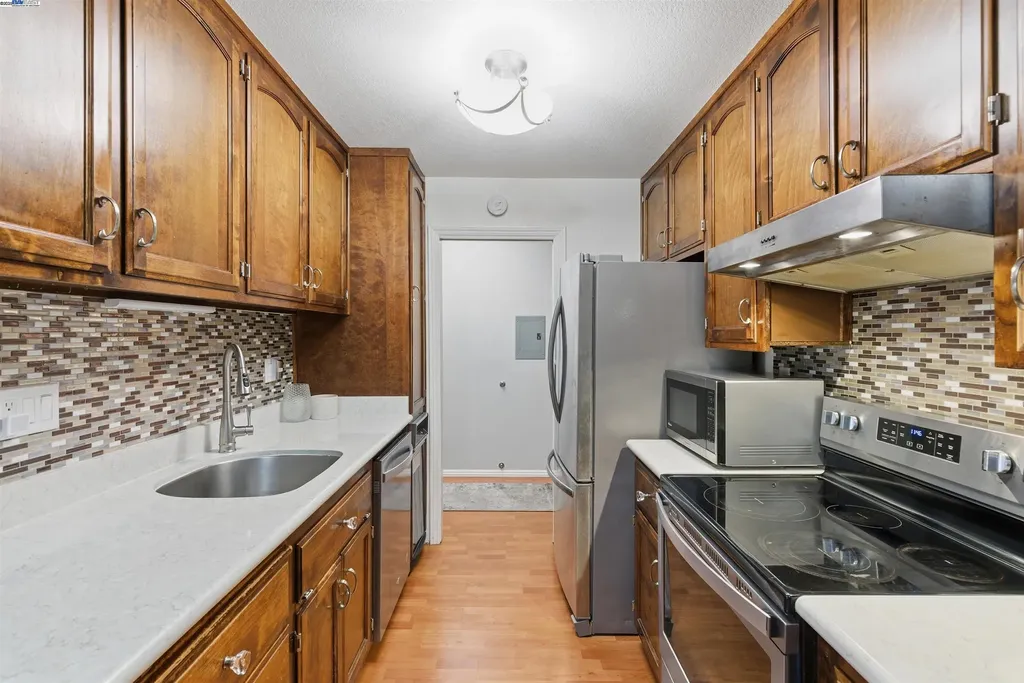 26953 Hayward Boulevard Hayward CA 94542