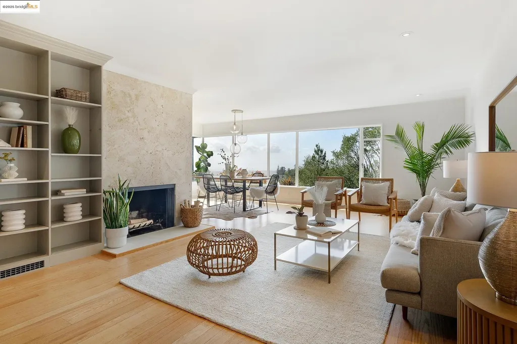 5973 Rincon Drive Oakland CA 94611