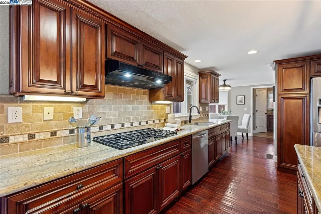 1766 Risdon Road Concord CA 94518