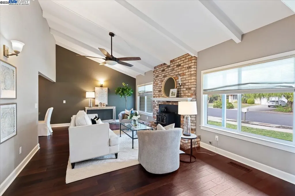 1766 Risdon Road Concord CA 94518