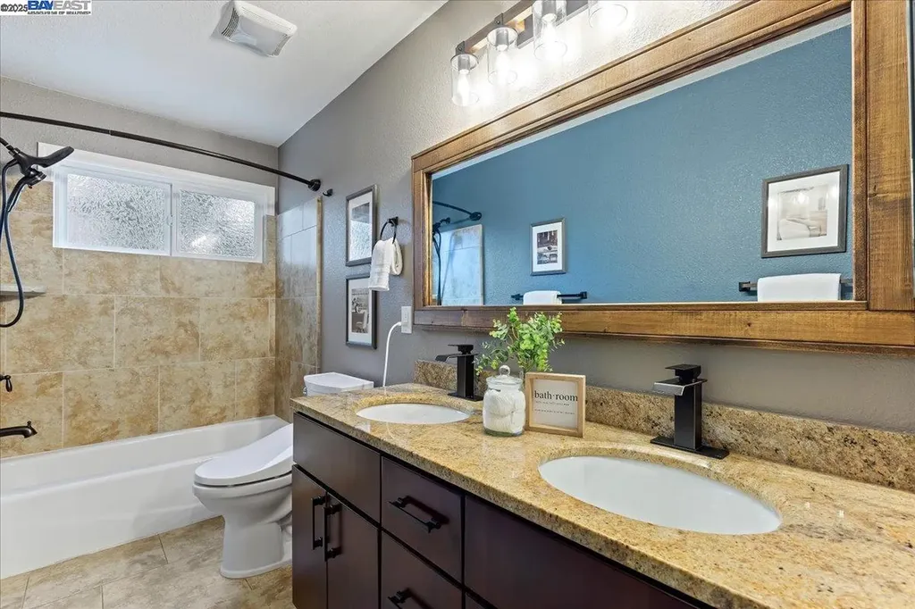 1766 Risdon Road Concord CA 94518