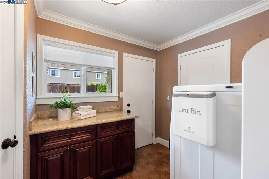 1766 Risdon Road Concord CA 94518