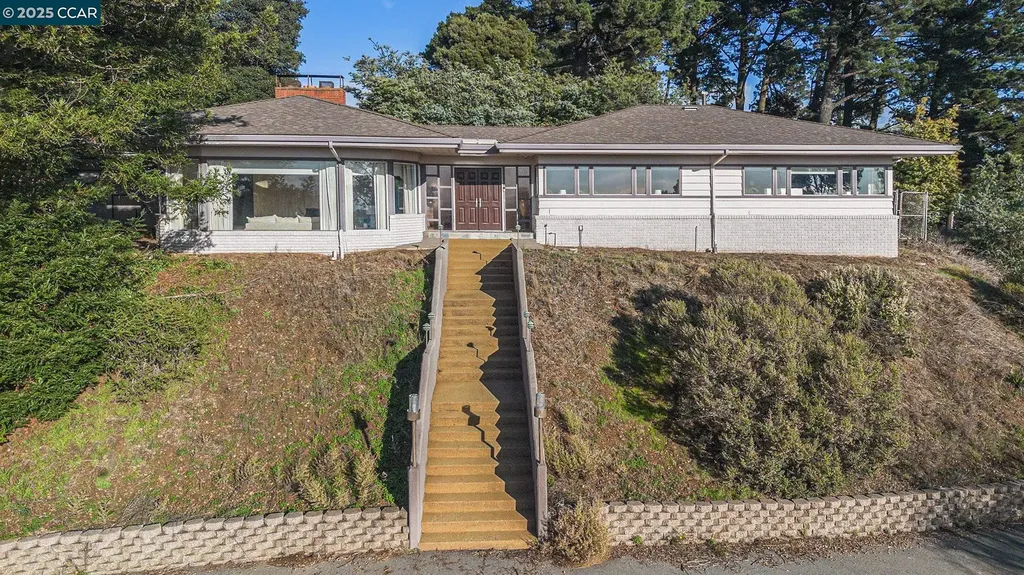 13460 Skyline Boulevard Oakland CA 94619