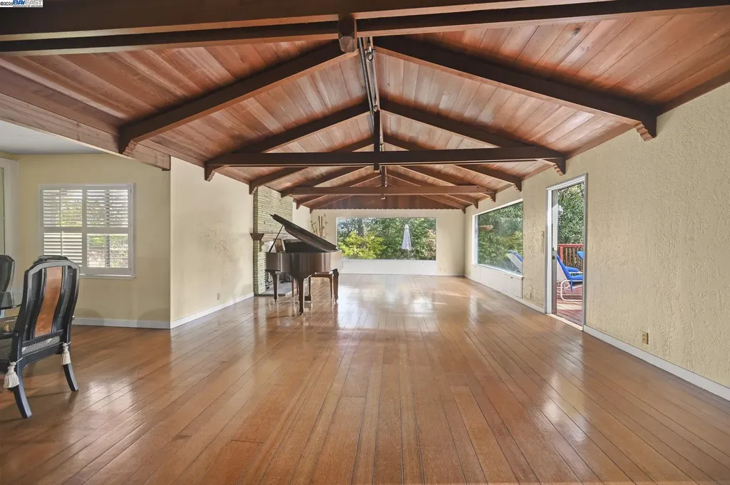 799 Moraga Road Lafayette CA 94549