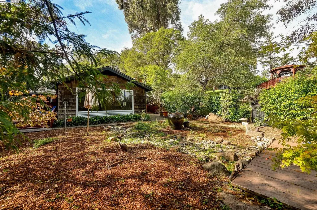 799 Moraga Road Lafayette CA 94549