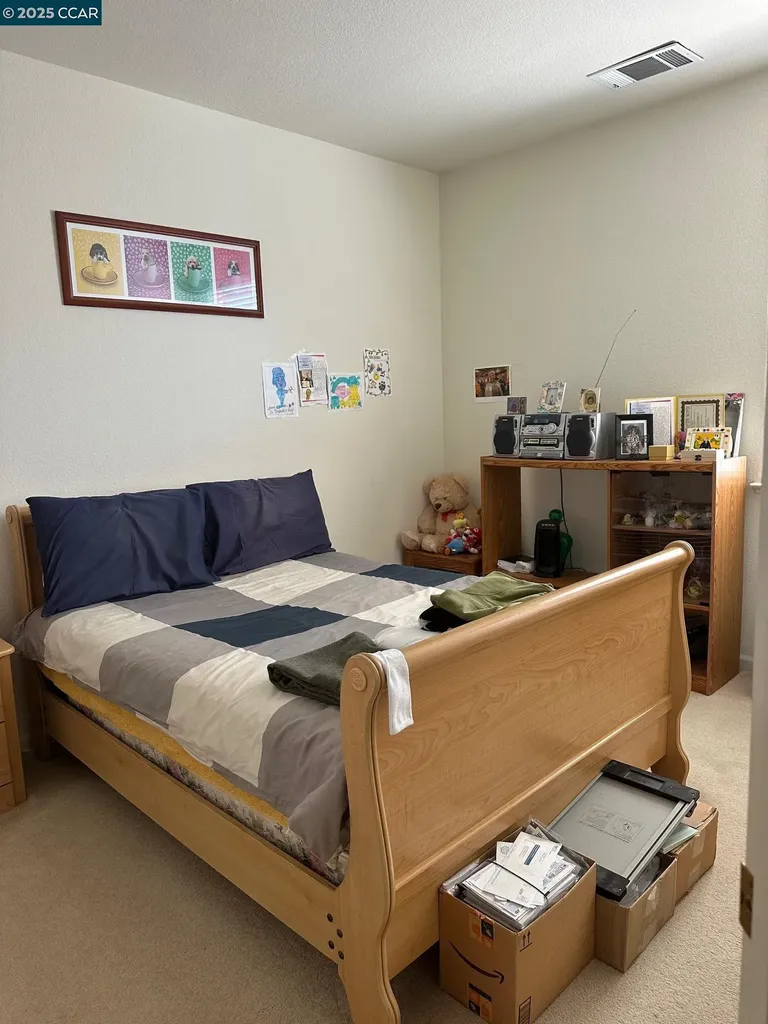 584 Silver Maple Drive Hercules CA 94547