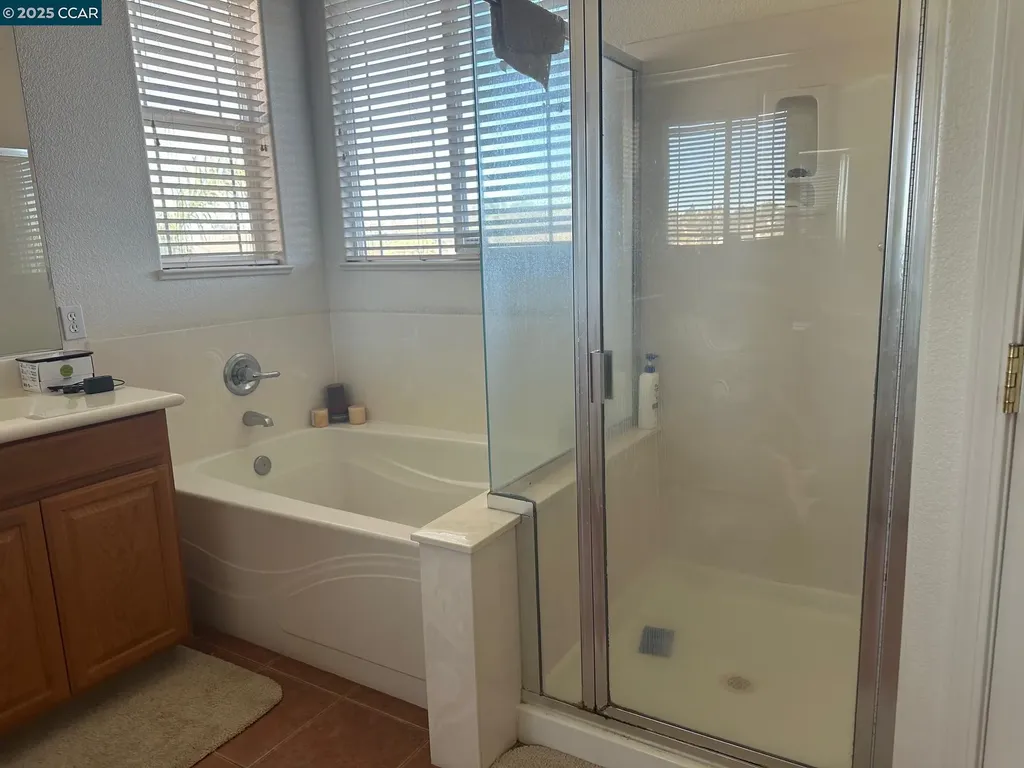 584 Silver Maple Drive Hercules CA 94547