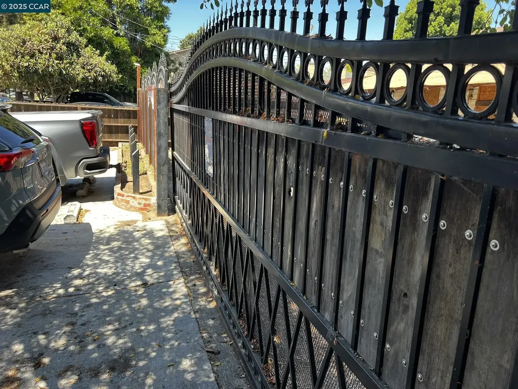 1110 Eureka Lane Concord CA 94520