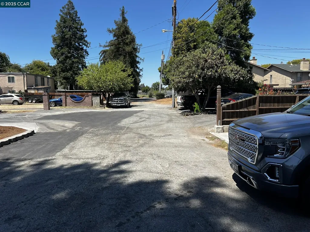 1110 Eureka Lane Concord CA 94520